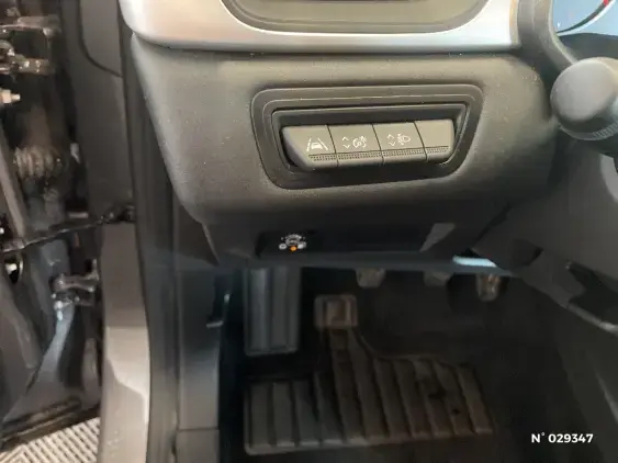 RENAULT CAPTUR II - voiture d'occasion - Photo 15