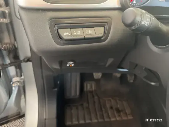 RENAULT CAPTUR II - voiture d'occasion - Photo 15