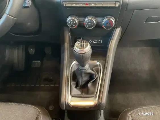 RENAULT CAPTUR II - voiture d'occasion - Photo 30