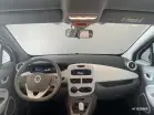 RENAULT ZOE - Photo 9