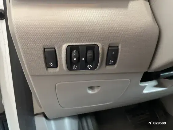 RENAULT ZOE - voiture d'occasion - Photo 15