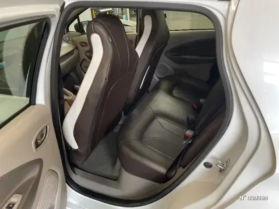 RENAULT ZOE - voiture d'occasion - Photo 42