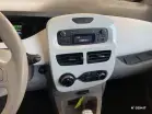 RENAULT ZOE - Photo 13