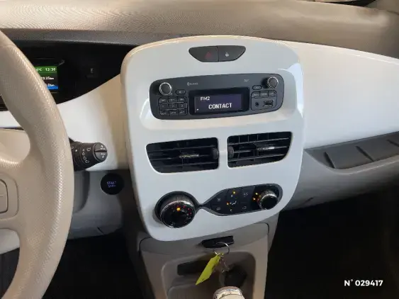 RENAULT ZOE - voiture d'occasion - Photo 13