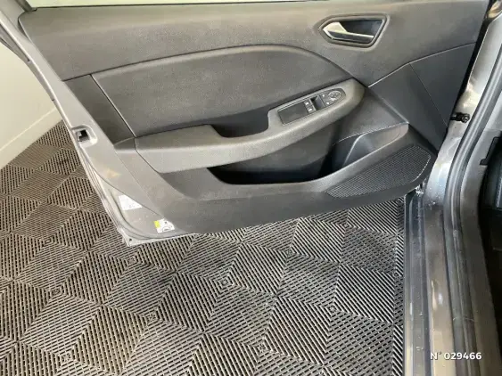 RENAULT CLIO V - voiture d'occasion - Photo 44