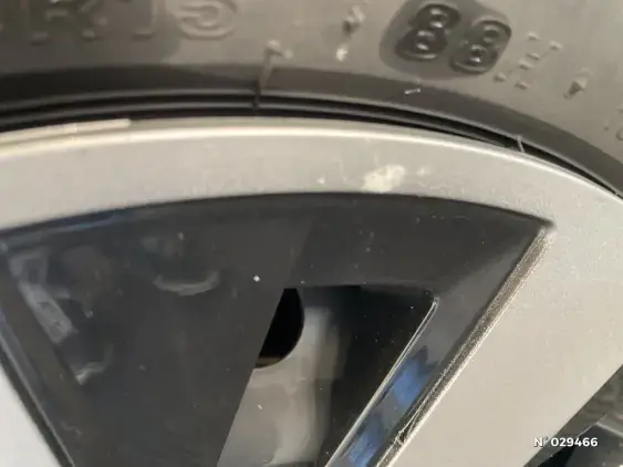 RENAULT CLIO V - voiture d'occasion - Photo 27