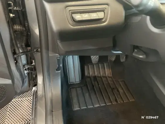 RENAULT CLIO V - voiture d'occasion - Photo 15