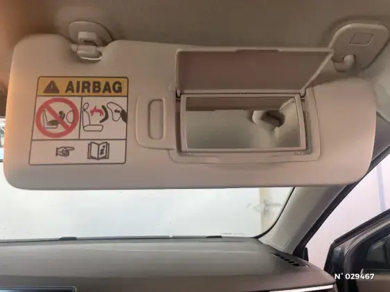 RENAULT CLIO V - voiture d'occasion - Photo 29