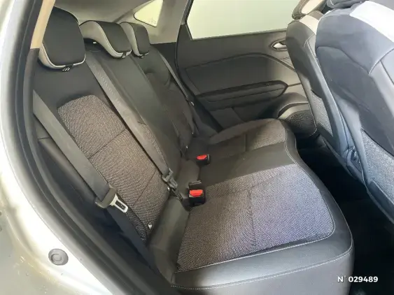 RENAULT CAPTUR II - voiture d'occasion - Photo 11