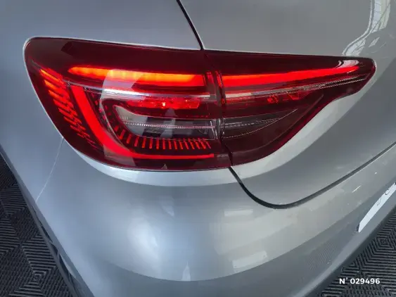 RENAULT CLIO V - voiture d'occasion - Photo 41