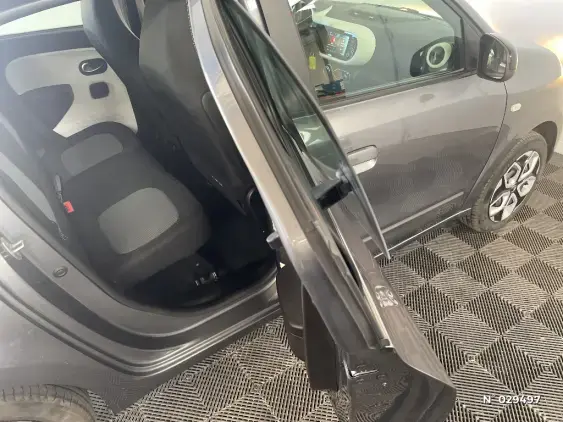 RENAULT TWINGO ELECTRIQUE III - voiture d'occasion - Photo 34