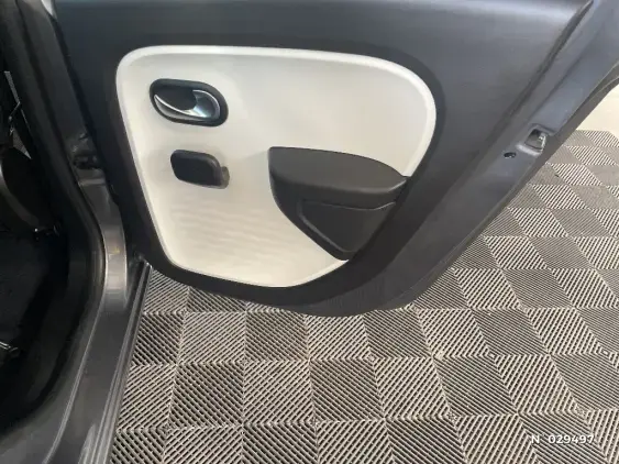 RENAULT TWINGO ELECTRIQUE III - voiture d'occasion - Photo 35