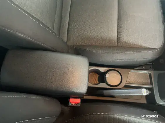 RENAULT CAPTUR II - voiture d'occasion - Photo 31