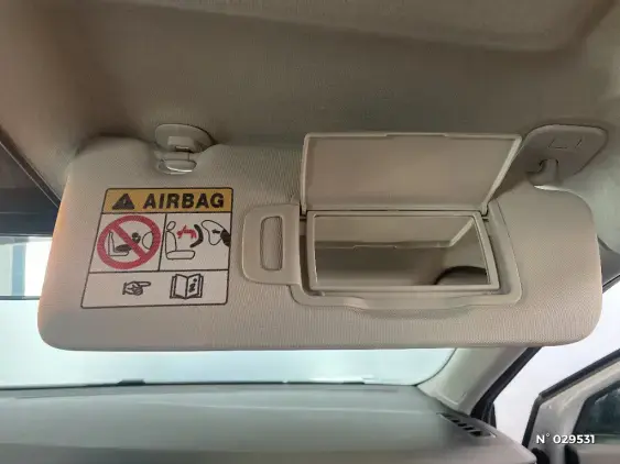 RENAULT CLIO V - voiture d'occasion - Photo 29