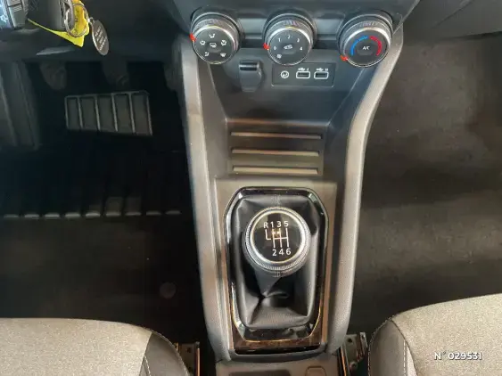 RENAULT CLIO V - voiture d'occasion - Photo 32