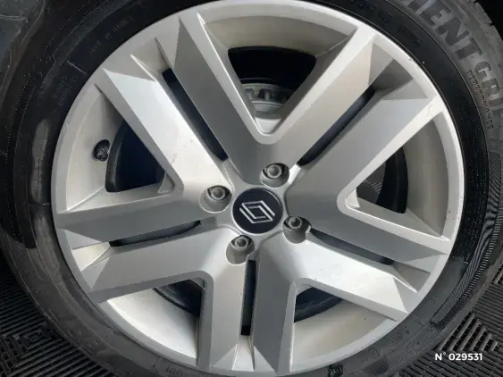 RENAULT CLIO V - voiture d'occasion - Photo 40