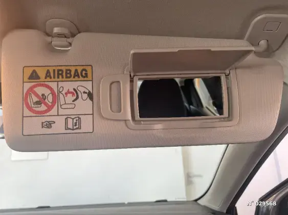 RENAULT CLIO V - voiture d'occasion - Photo 31