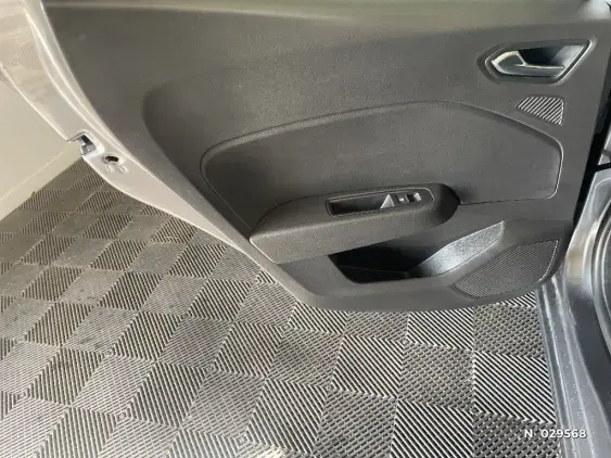 RENAULT CLIO V - voiture d'occasion - Photo 44