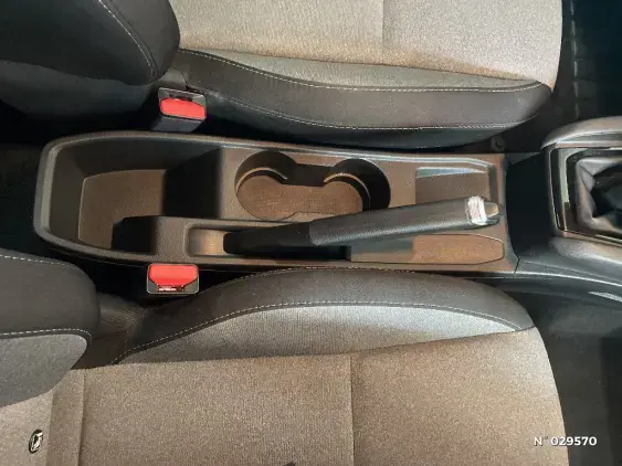 RENAULT CLIO V - voiture d'occasion - Photo 35