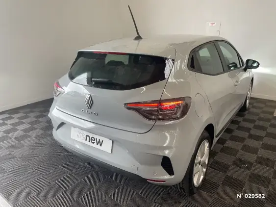 RENAULT CLIO V - voiture d'occasion - Photo 4