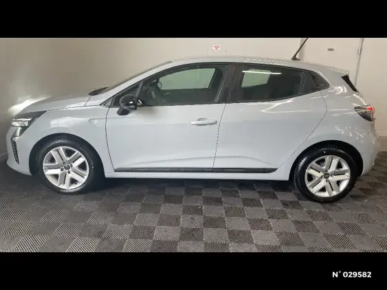 RENAULT CLIO V - voiture d'occasion - Photo 2