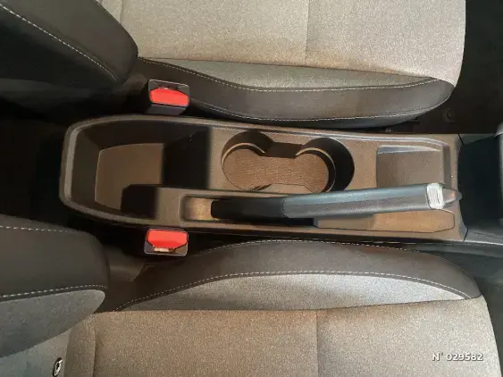 RENAULT CLIO V - voiture d'occasion - Photo 35