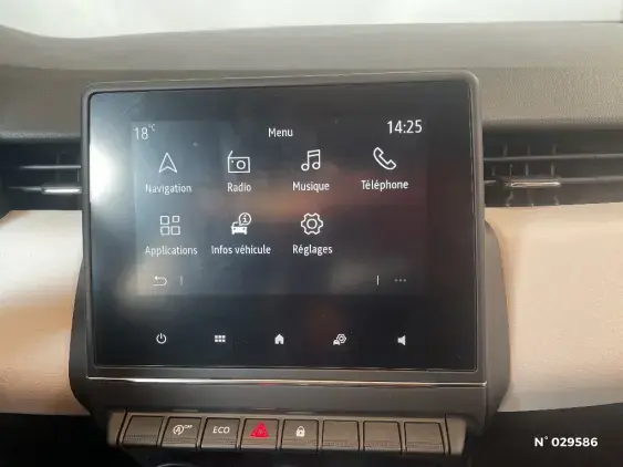 RENAULT CLIO V - voiture d'occasion - Photo 29