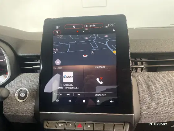 RENAULT CLIO V - voiture d'occasion - Photo 33