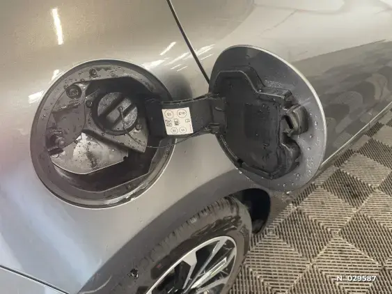 RENAULT CLIO V - voiture d'occasion - Photo 40