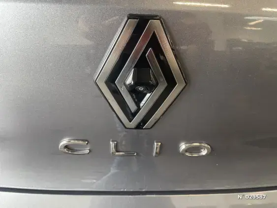 RENAULT CLIO V - voiture d'occasion - Photo 43