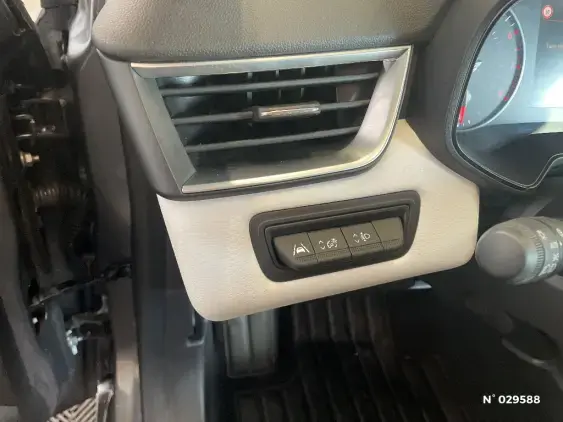 RENAULT CLIO V - voiture d'occasion - Photo 15