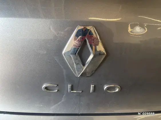 RENAULT CLIO V - voiture d'occasion - Photo 39