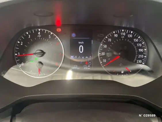 RENAULT CAPTUR II - voiture d'occasion - Photo 12