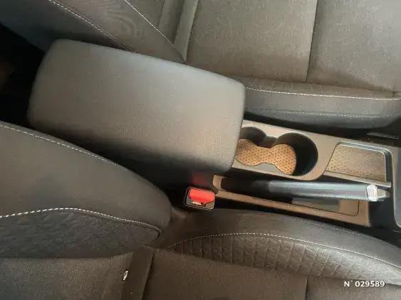 RENAULT CAPTUR II - voiture d'occasion - Photo 31