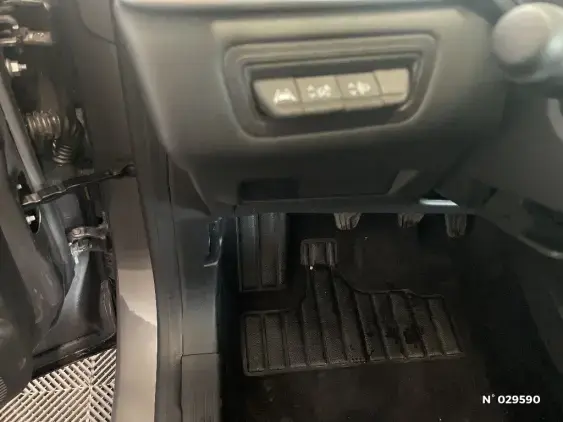 RENAULT CAPTUR II - voiture d'occasion - Photo 15