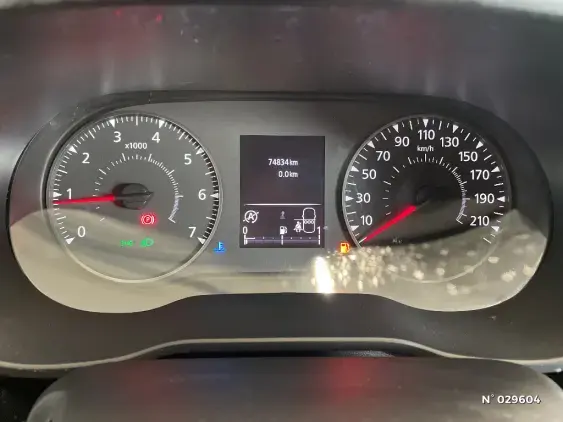 DACIA DUSTER II - voiture d'occasion - Photo 12