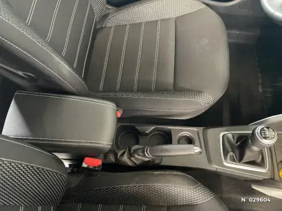 DACIA DUSTER II - voiture d'occasion - Photo 35