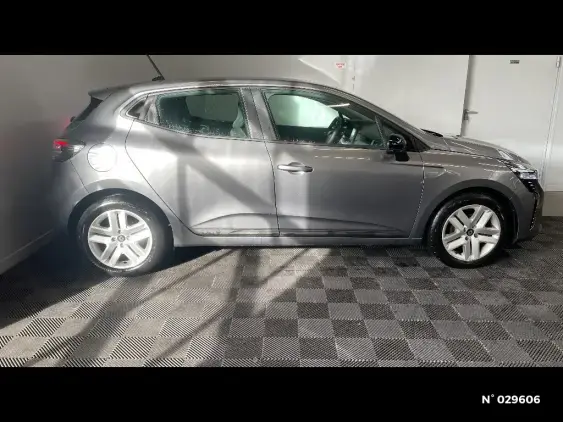 RENAULT CLIO V - voiture d'occasion - Photo 5