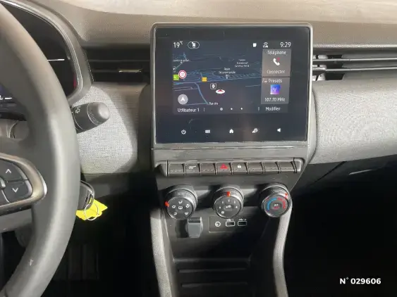 RENAULT CLIO V - voiture d'occasion - Photo 13