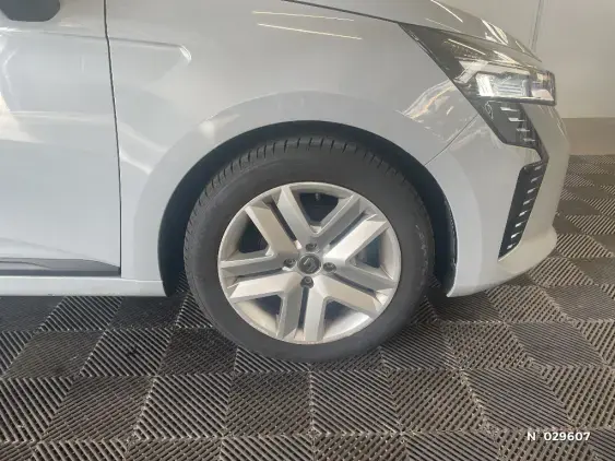 RENAULT CLIO V - voiture d'occasion - Photo 8