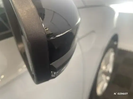 RENAULT CLIO V - voiture d'occasion - Photo 30