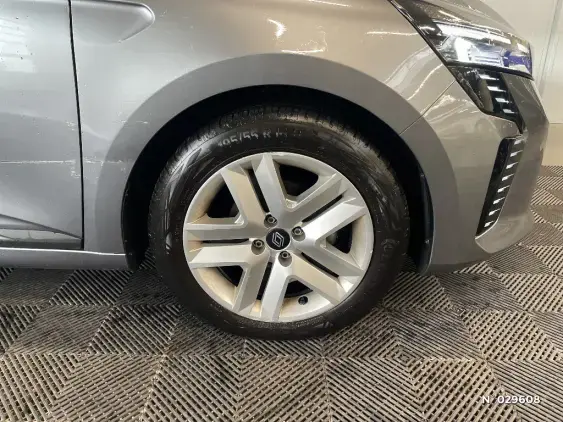 RENAULT CLIO V - voiture d'occasion - Photo 8