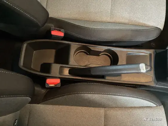 RENAULT CLIO V - voiture d'occasion - Photo 35