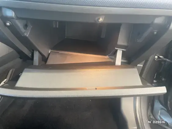 RENAULT ARKANA - voiture d'occasion - Photo 37