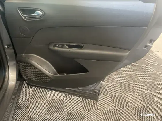 RENAULT ARKANA - voiture d'occasion - Photo 39