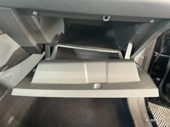 RENAULT CLIO V - voiture d'occasion - Photo 36