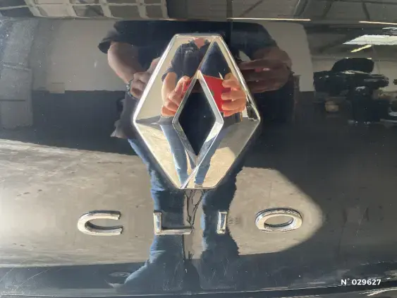 RENAULT CLIO V - voiture d'occasion - Photo 40