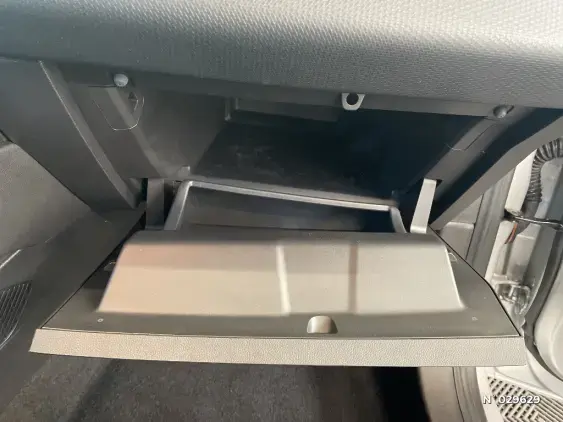 RENAULT CLIO V - voiture d'occasion - Photo 36