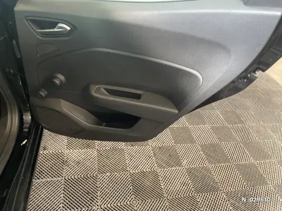 RENAULT CLIO V - voiture d'occasion - Photo 38