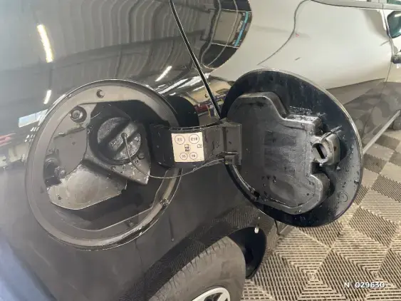 RENAULT CLIO V - voiture d'occasion - Photo 39